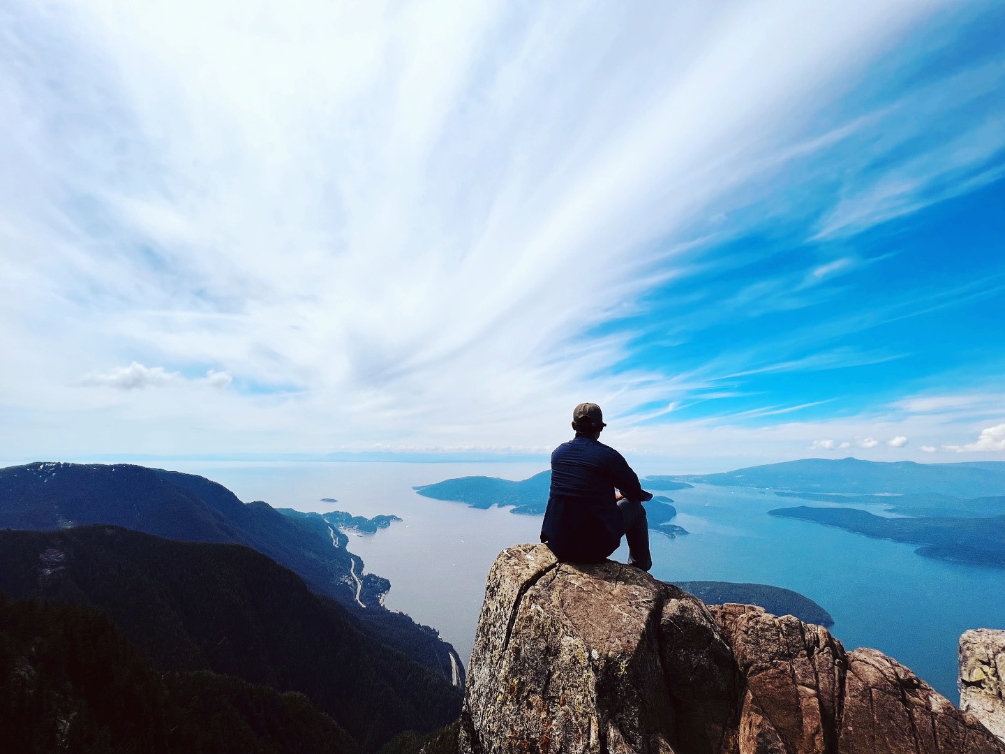 Steven Cheung hiking trails BC - outdoor recreation and nature photography