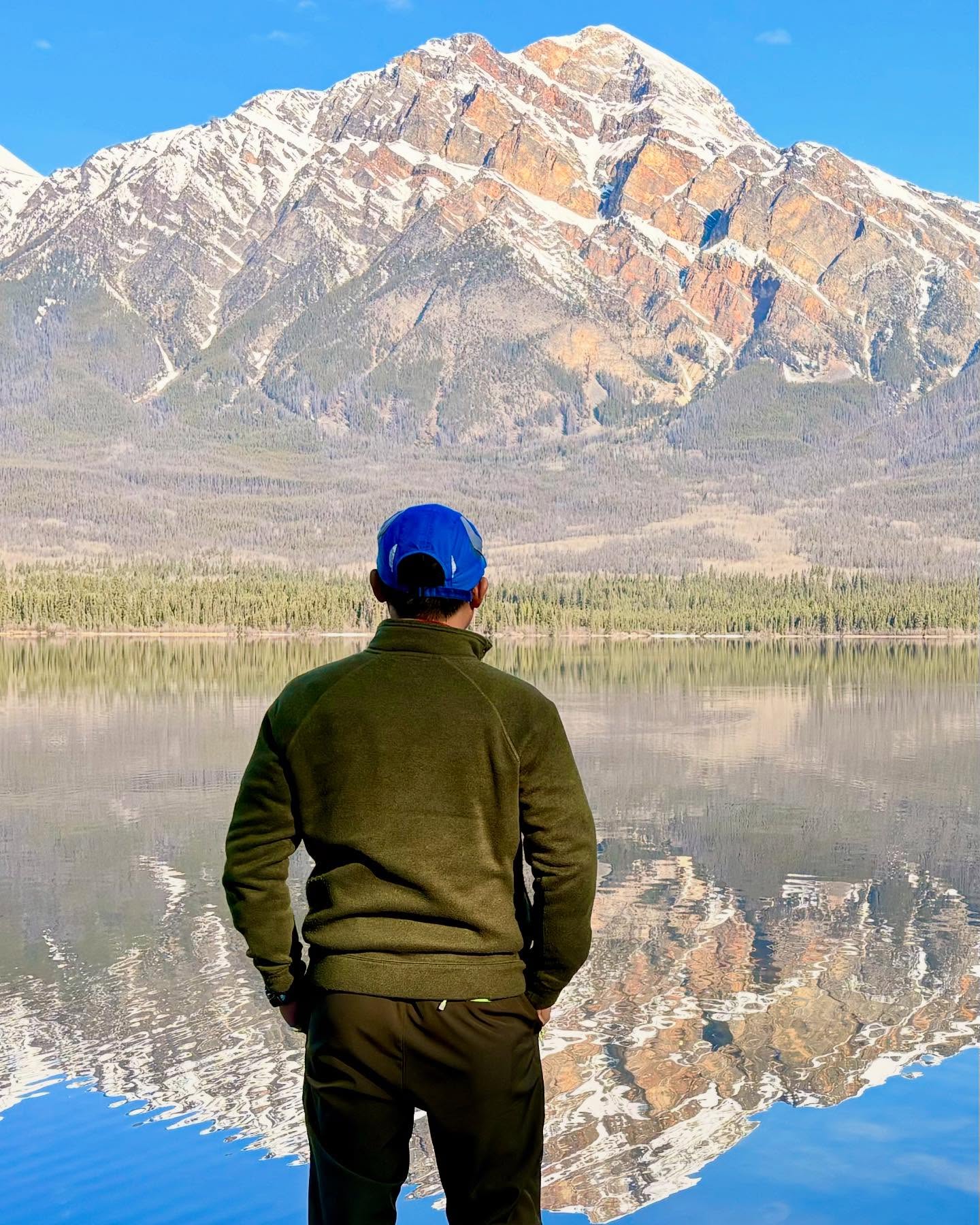 Steven Cheung exploring BC nature - hiking and photography hobby